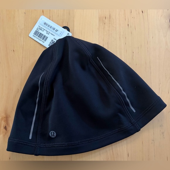 lululemon athletica Accessories - Lululemon Fast and Free Fleece Run Beanie Hat Black S/M